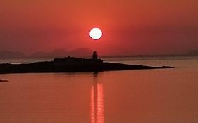 Horizon View Lodge Bed And Breakfast Glanleam Road Knightstown Valentia Island County Kerry V23 W447 Ireland